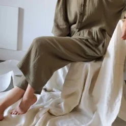 A MenteA Mente Front Button-down Volume Short Sleeve Jumpsuit - Olive -Outlet Lustro Wear Store A Mente Front Button down Volume Short Sleeve Jumpsuit Olive 20220616025303 2