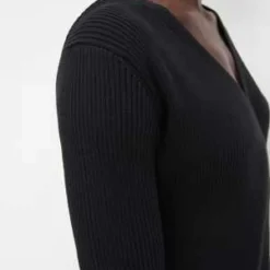 KowtowAnnie Wrap Dress 19 KowtowAnnie Wrap Dress -Outlet Lustro Wear Store Annie Wrap Dress Kowtow 20231025220039 2