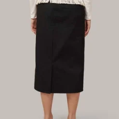 By SigneBlack/White Frill Skirt - Black -Outlet Lustro Wear Store Black White Frill Skirt 20231027022623 3