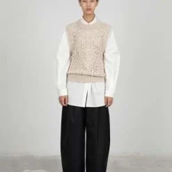 AMOMENTOCROCHET VEST - BEIGE/Black -Outlet Lustro Wear Store CROCHET VEST 20230901210341 2
