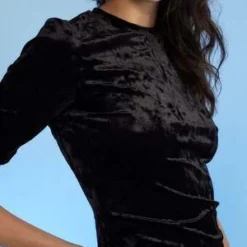 CYNTHIA ROWLEYCRUSH VELVET TEE DRESS - Black 14 CYNTHIA ROWLEYCRUSH VELVET TEE DRESS - Black -Outlet Lustro Wear Store CRUSH VELVET TEE DRESS 20221229175534 2
