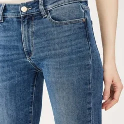 DL 1961Mara Straight Mid-rise Instasculpt - Chancery -Outlet Lustro Wear Store DL1961 Mara Straight Mid rise Instasculpt Chancery 20230131213839