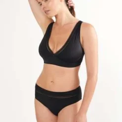 Else Nano Soft Cup Plunge Bra - Black -Outlet Lustro Wear Store Else Nano Soft Cup Plunge Bra Black 20230710201205