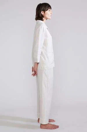 Laing HomeHelena Linen Pyjama Set - Damask 3 Laing HomeHelena Linen Pyjama Set - Damask - Image 3