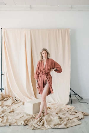 OnderbroeksClassic Robe - Rosewood 7 OnderbroeksClassic Robe - Rosewood - Image 7