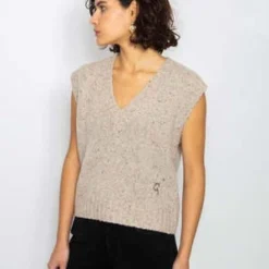 Oval SquareJoy Knit Vest - Melange
