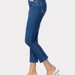 PaigeSarah Slim Crop Jean - Radio Star Distressed 9 PaigeSarah Slim Crop Jean - Radio Star Distressed -Outlet Lustro Wear Store Paige Sarah Slim Crop Jean Radio Star Distressed 20230215101641