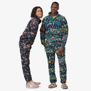 PatagoniaLightweight Synchilla Snap-T Fleece Pullover - Swirl Floral/Pitch Blue 4 PatagoniaLightweight Synchilla Snap-T Fleece Pullover - Swirl Floral/Pitch Blue - Image 4