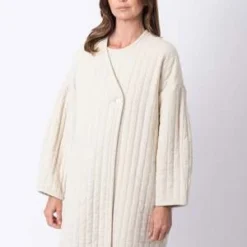 Black CraneQuilted Jacket - Ivory 7 Black CraneQuilted Jacket - Ivory -Outlet Lustro Wear Store Quilted Jacket 20231012015357