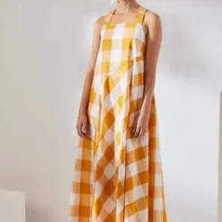KowtowRiley Dress - Daisy Check