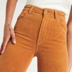 RollasEastcoast Flare - Tan Cord -Outlet Lustro Wear Store Rollas Eastcoast Flare Tan Cord 20221024234738