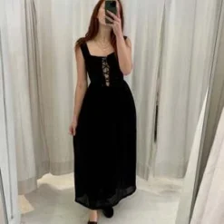 Tach ClothingGyneth Linen Dress - Black