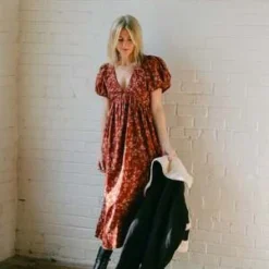 The Great.The Gallery Dress - Spice Mesa Floral -Outlet Lustro Wear Store The Great The Gallery Dress Spice Mesa Floral 20231101012711 1