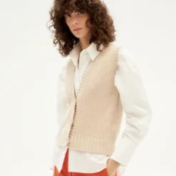 Thinking MUGinger Knitted Vest - Beige -Outlet Lustro Wear Store Thinking MU Ginger Knitted Vest Beige 20230913015459