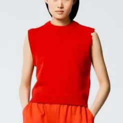 TibiSoft Lambswool Distressed Vest - Red